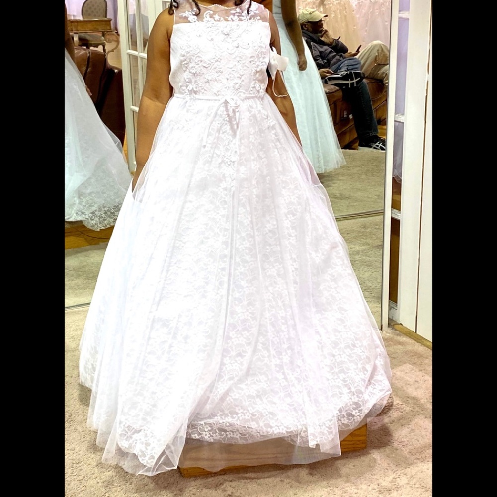 Size 12 (Girls) Flower Girl/Communion Dress